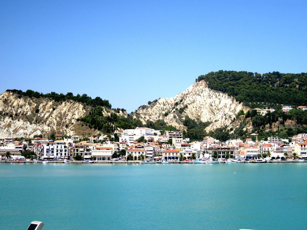 Port View Apartment Zakynthos Town Luaran gambar