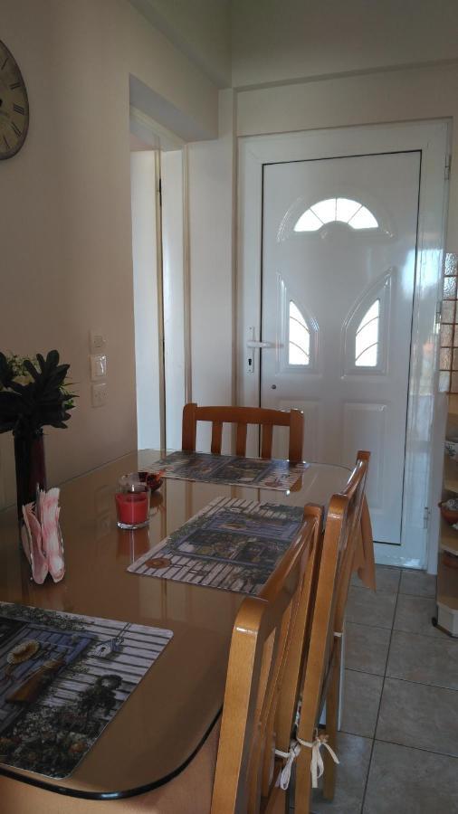 Port View Apartment Zakynthos Town Luaran gambar